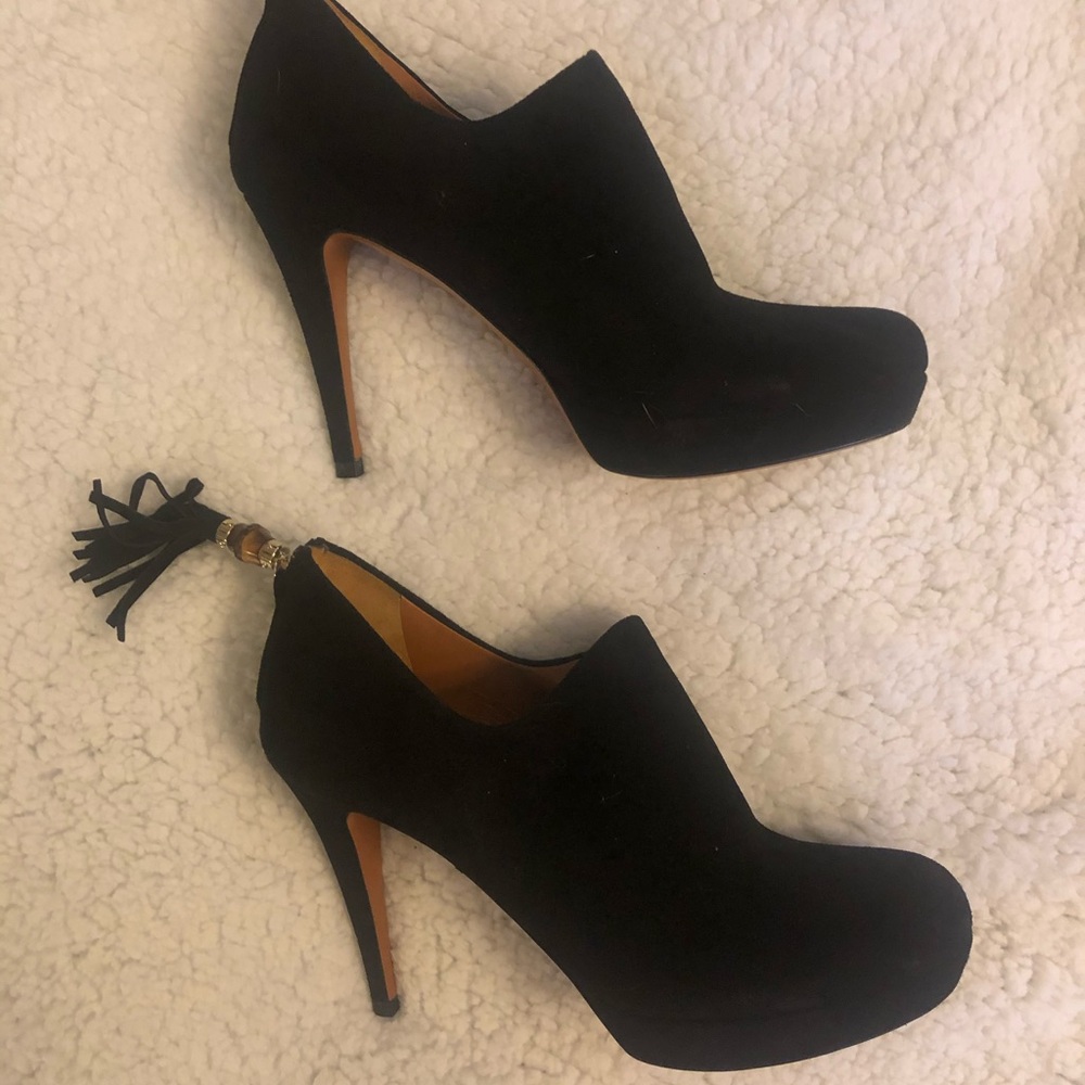 Black Gucci heels